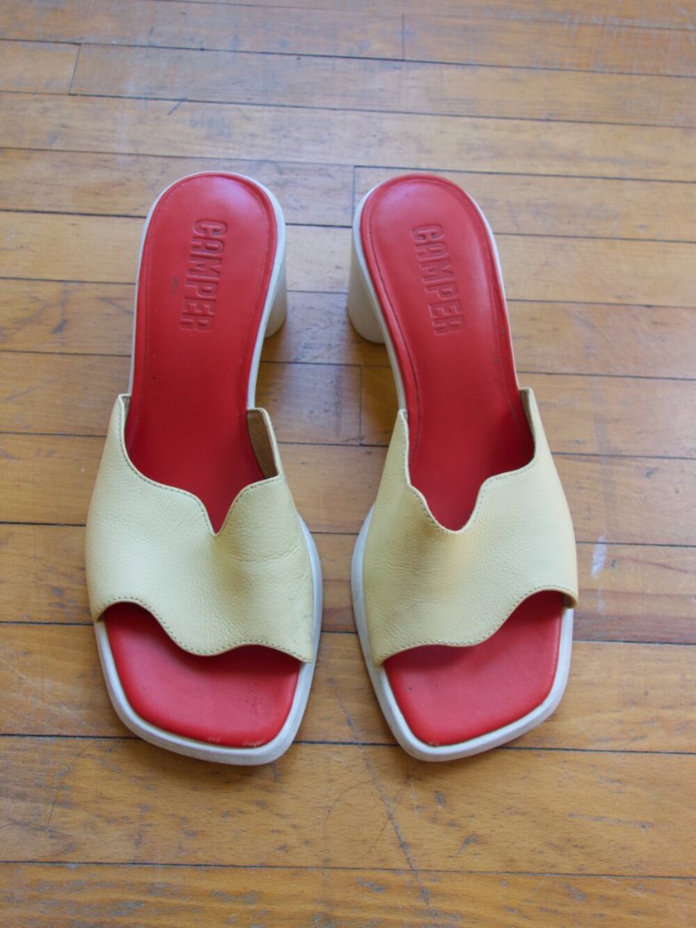 Camper Womens Sandals 7.5 Cream